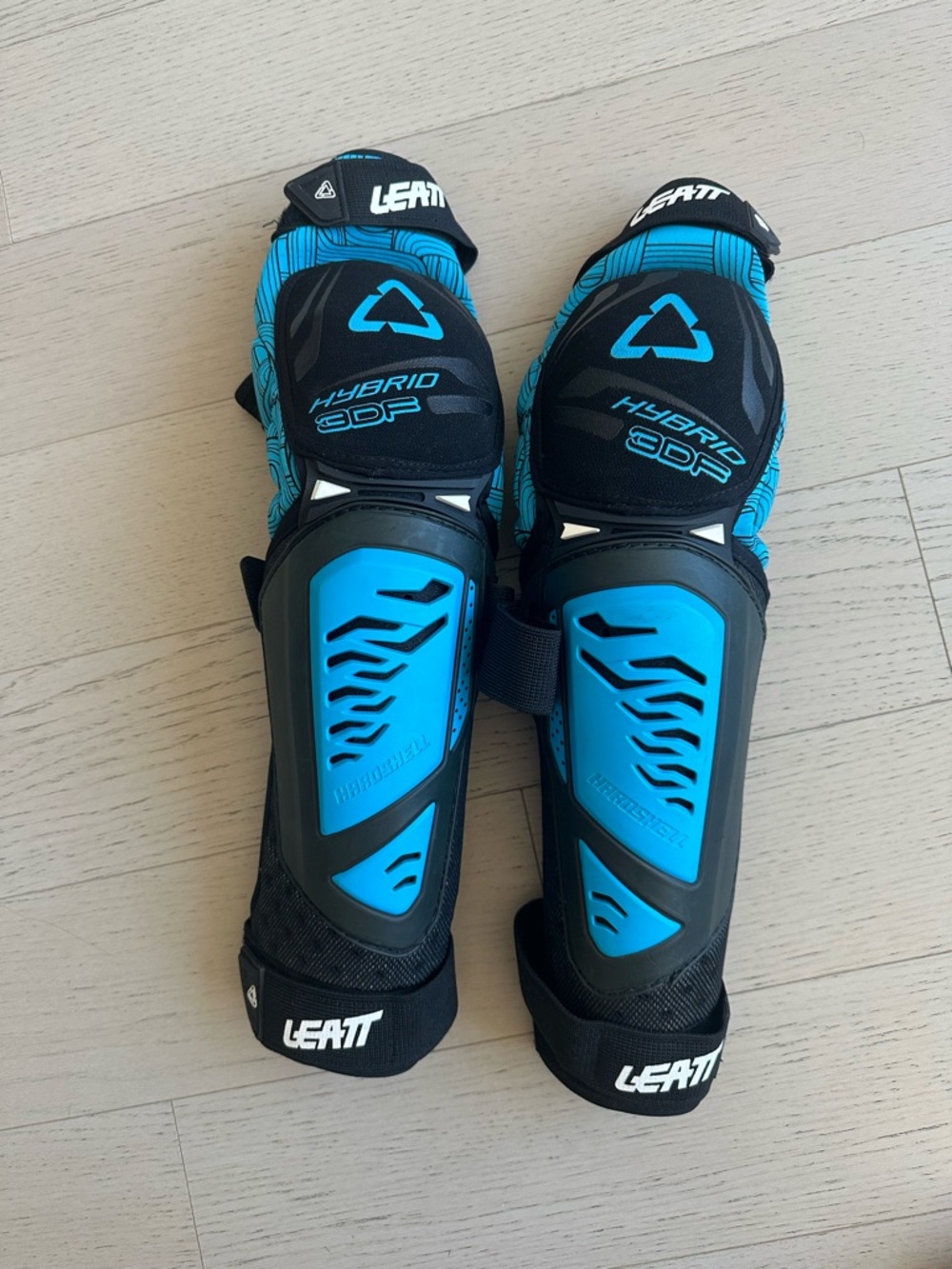 Leatt Hybrid 3DF Men’s Blue Knee/Shin Guards